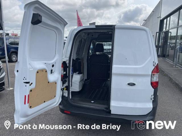 Ford Transit image 1