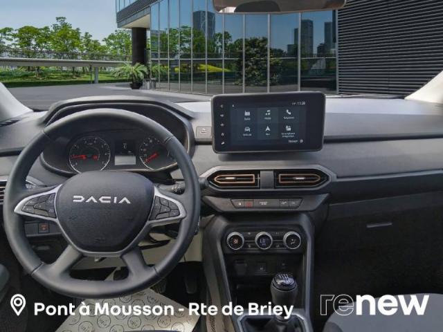 Dacia Sandero image 9