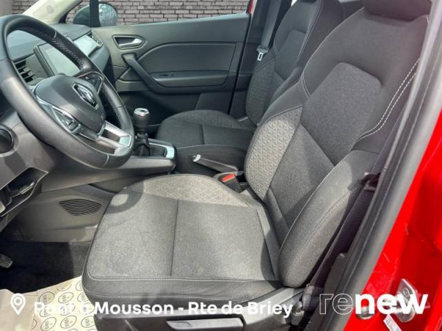 Renault Captur image 1
