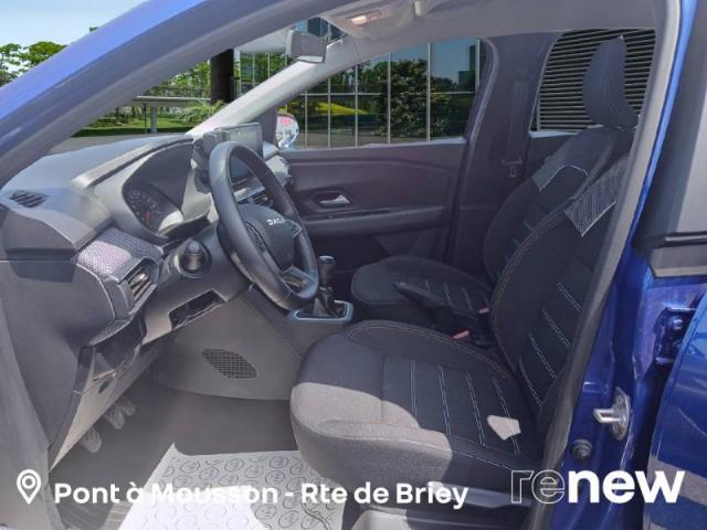 Dacia Sandero image 1