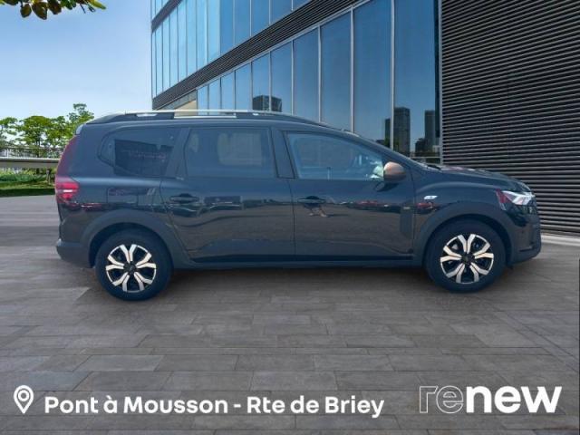 Dacia Jogger image 9