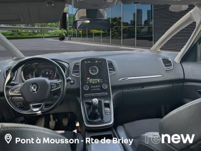 Renault Scénic image 9