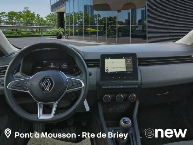 Renault Clio image 1
