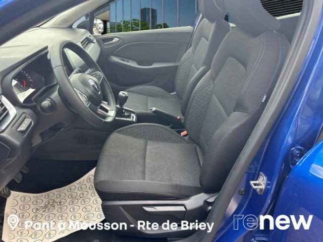 Renault Clio image 8