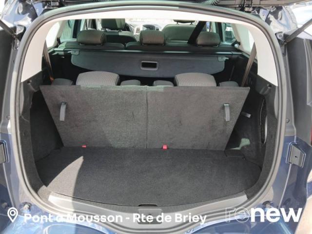 Renault Grand Scénic image 2