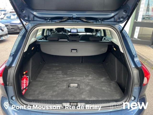 Ford Focus image 8