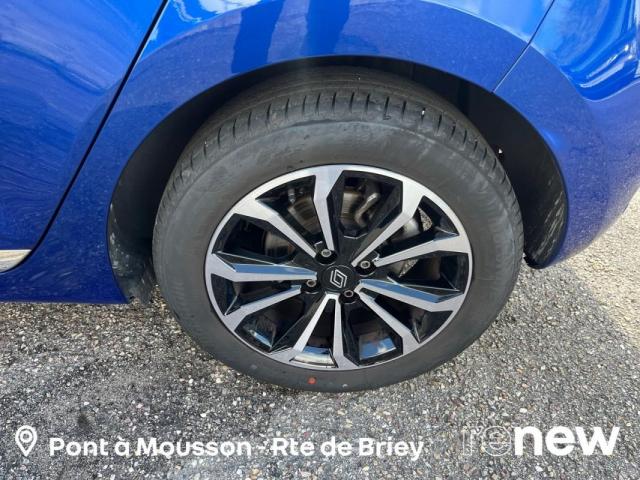 Renault Clio image 6