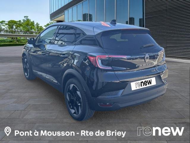 Renault Captur image 2