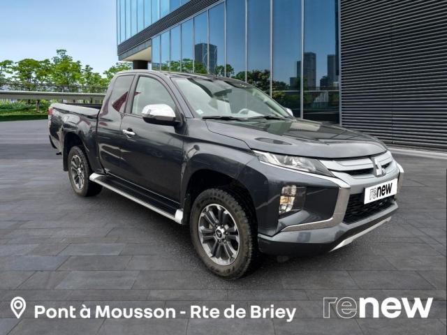 Mitsubishi L200 image 8