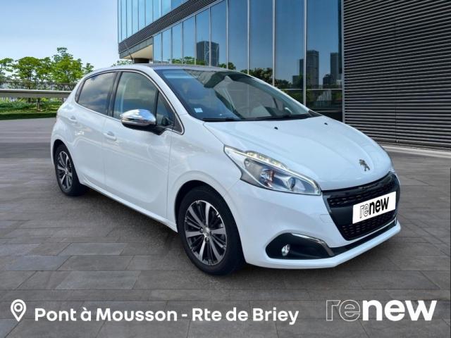 Peugeot 208 image 4