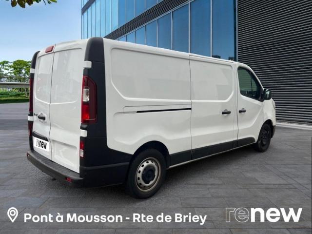 Renault Trafic image 3