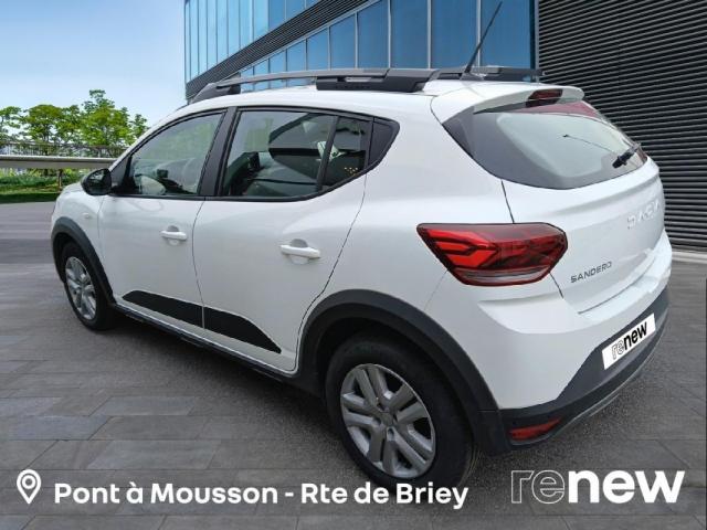 Dacia Sandero image 2