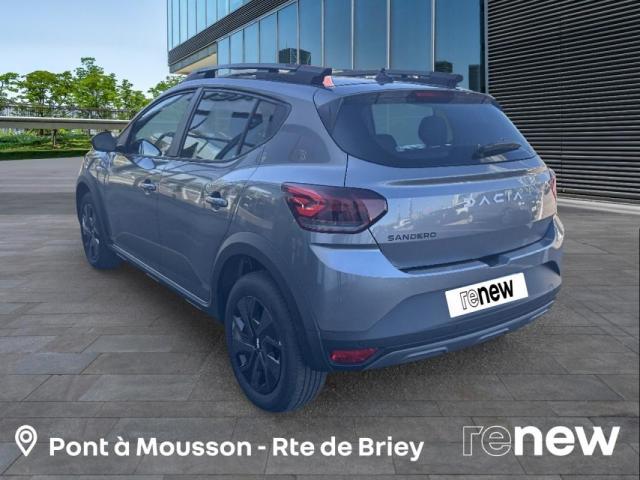 Dacia Sandero image 2