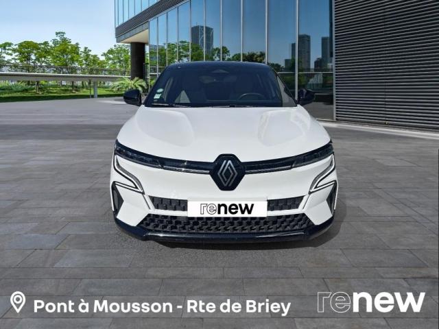 Renault Mégane E-Tech image 8