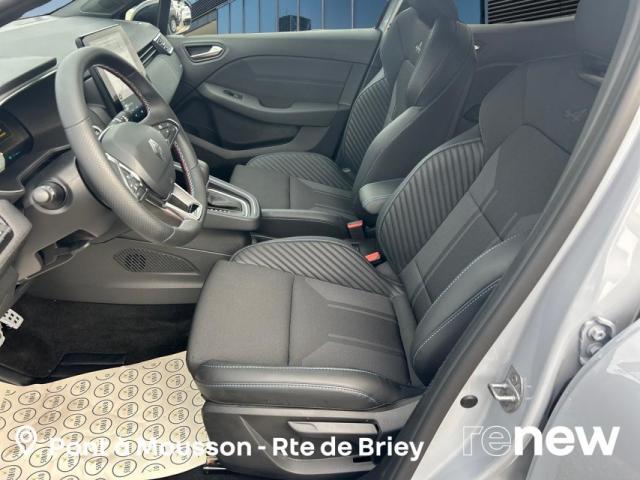 Renault Clio image 2