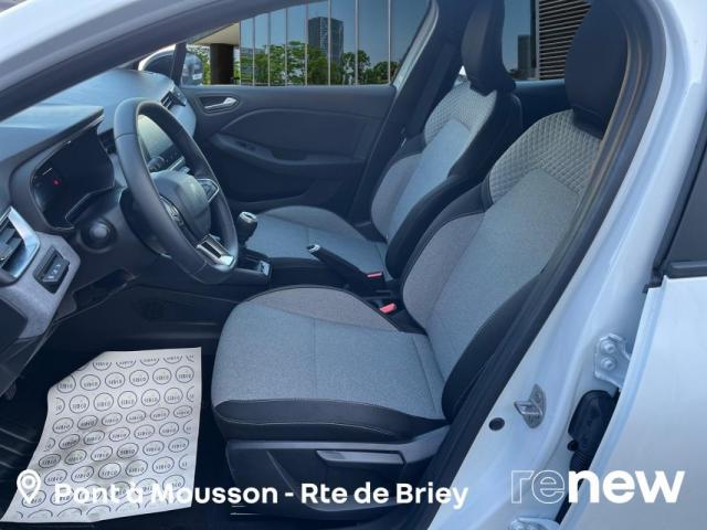 Renault Clio image 7