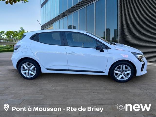 Renault Clio image 9