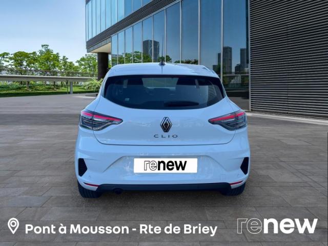 Renault Clio image 2