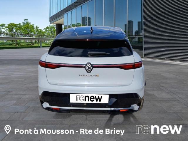 Renault Mégane E-Tech image 4