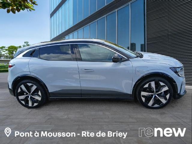Renault Mégane E-Tech image 6