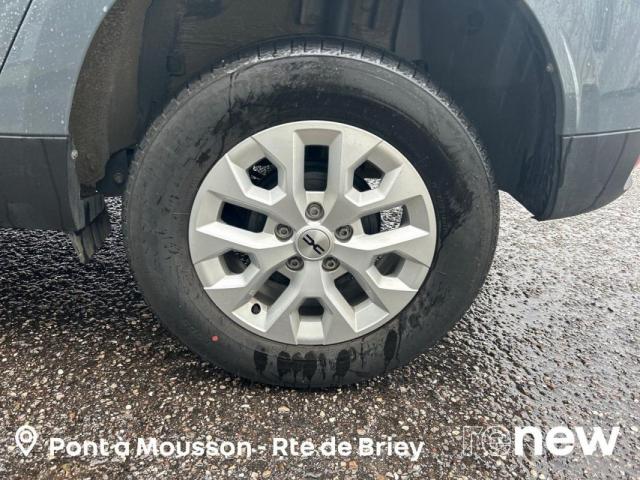 Dacia Duster image 9