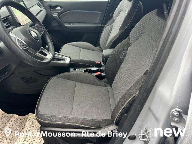 Renault Captur image 2