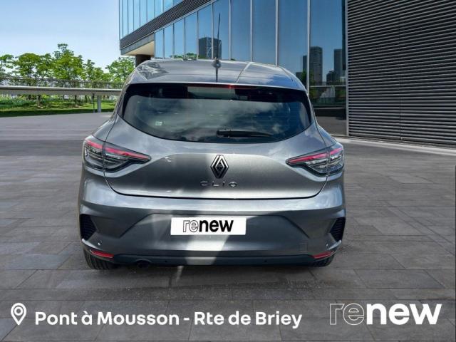 Renault Clio image 1