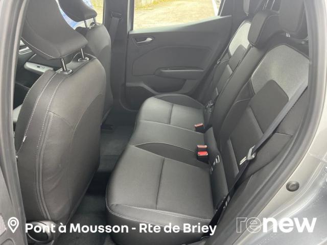 Renault Clio image 7