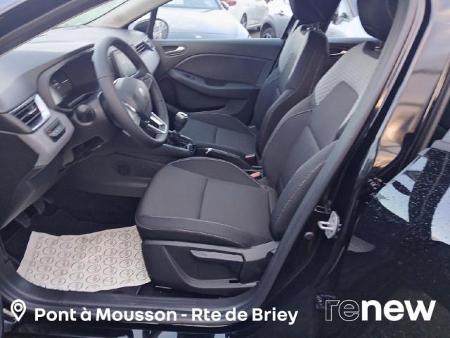 Renault Clio image 8