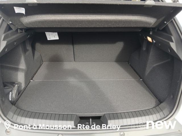 Dacia Duster image 1