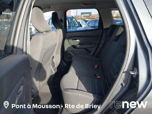 Dacia Duster image 8