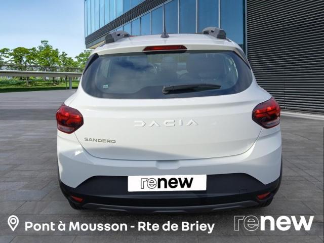 Dacia Sandero image 2