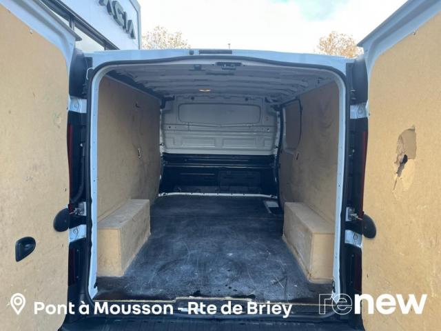 Renault Trafic image 1