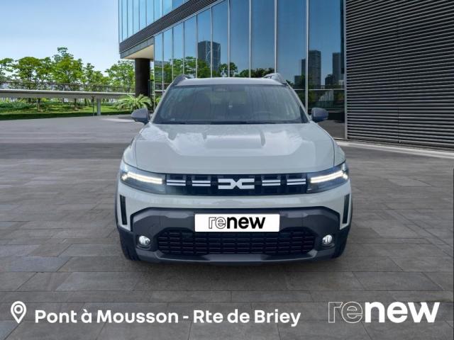 Dacia Duster image 1