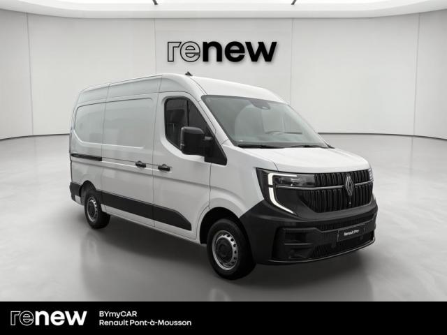 Renault Master image 2