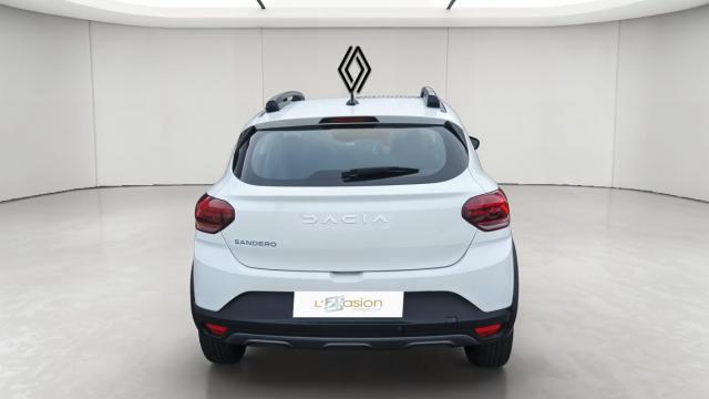 Dacia Sandero image 2
