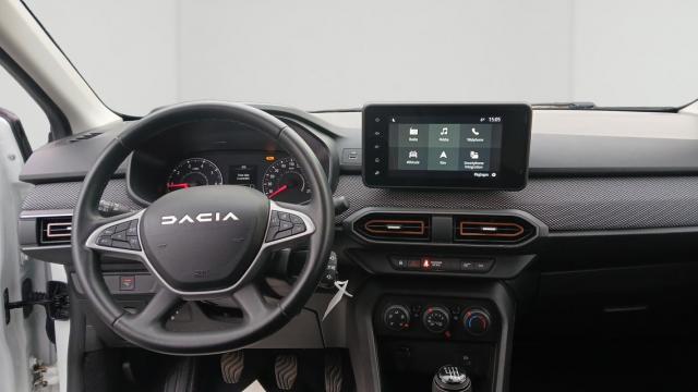 Dacia Sandero image 3