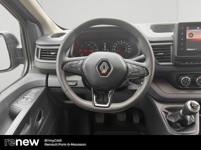 Renault Trafic image 6