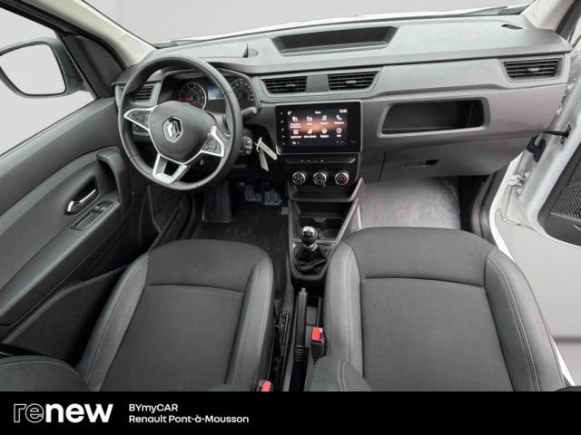 Renault Express Van image 4