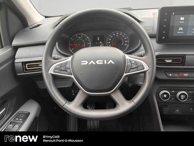 Dacia Sandero image 3