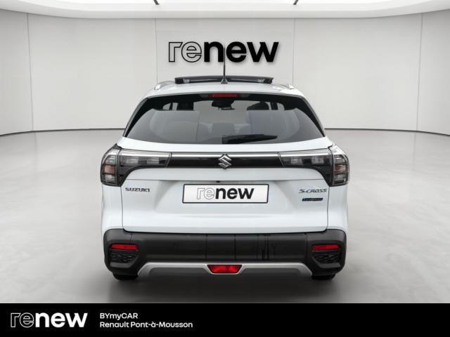 Suzuki S-Cross image 4