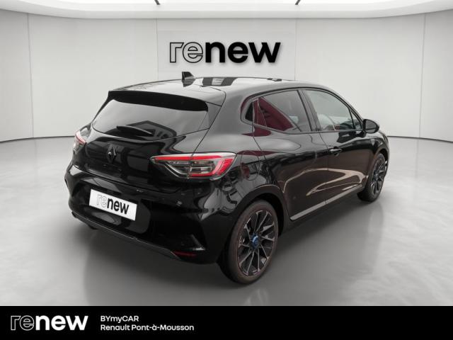 Renault Clio image 8