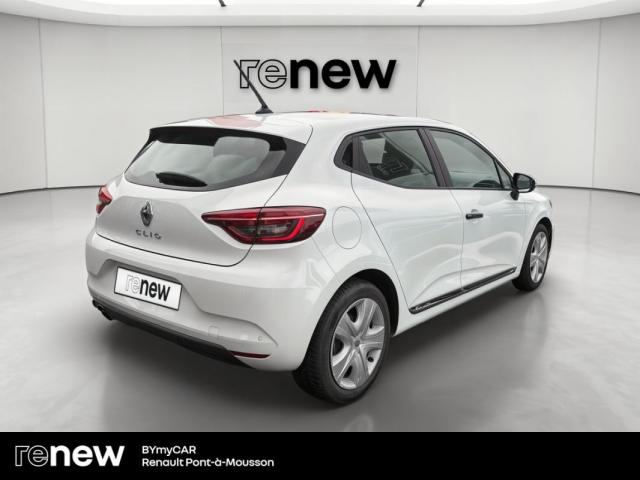 Renault Clio image 9
