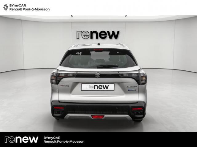 Suzuki S-Cross image 3