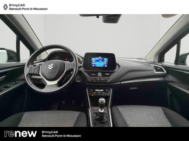Suzuki S-Cross image 4