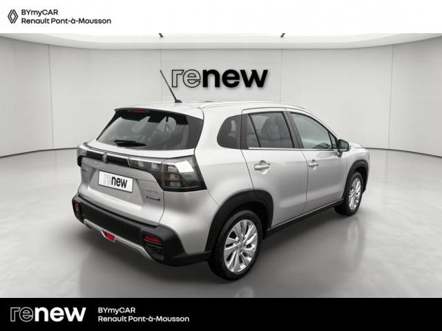 Suzuki S-Cross image 3