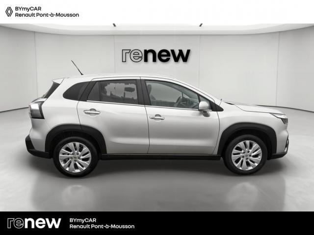 Suzuki S-Cross image 6