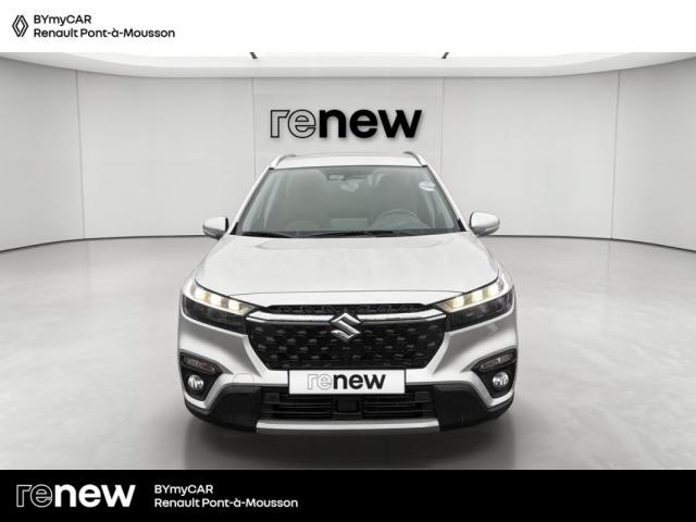 Suzuki S-Cross image 1