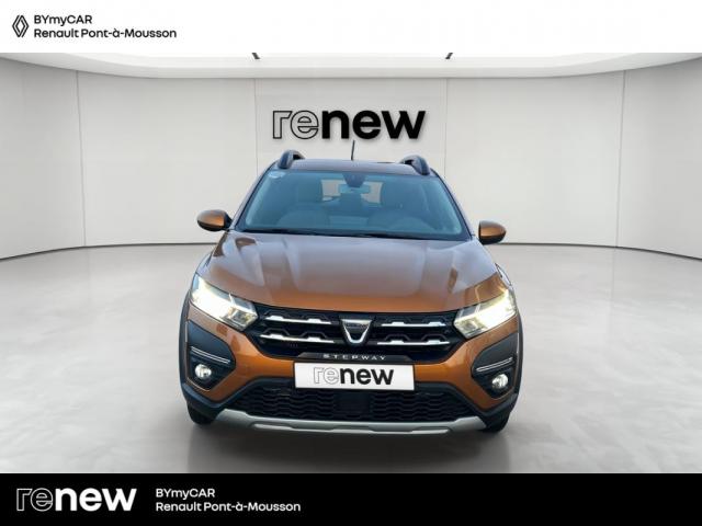 Dacia Sandero image 2