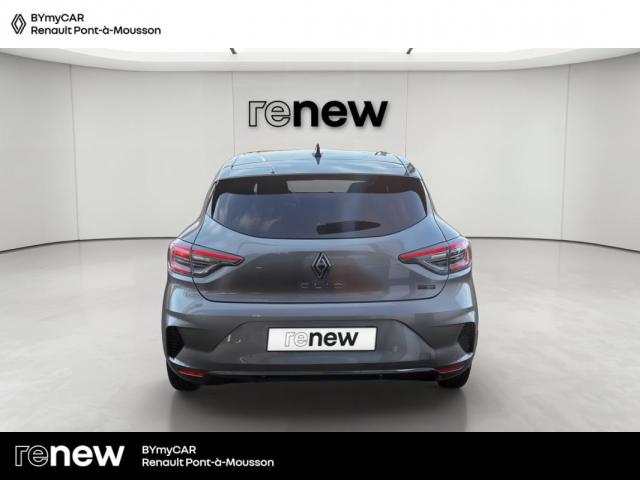 Renault Clio image 6